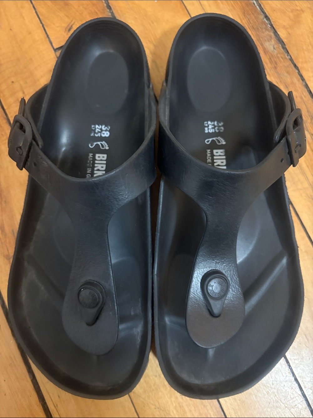 Birkenstock Women’s Black Gizeh EVA Thong Sandals, Size EUR 38. US 7 - 7.5